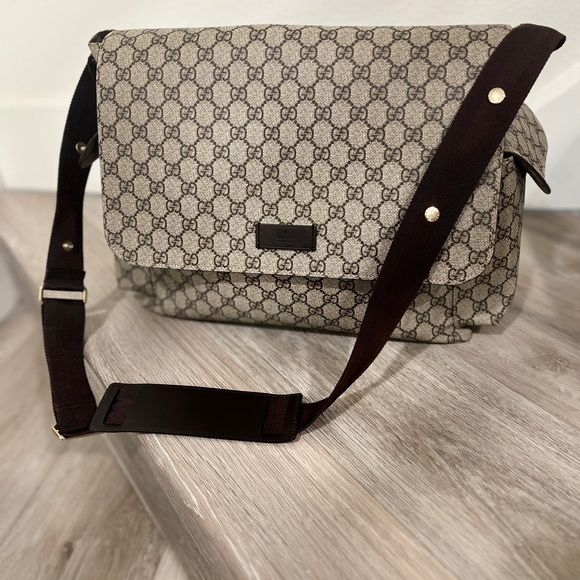 Gucci Diaper Bag - Picture 4 of 7